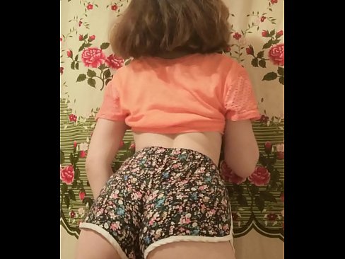 ❤️ Babe muda seksi menanggalkan seluar pendeknya pada kamera Lucah pada ms.dewporn.ru ️❤