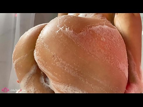 ❤️ Si rambut coklat Melancap Faraj dengan Vibrator hingga Orgasme Intens dalam Mandi Lucah pada ms.dewporn.ru ️❤